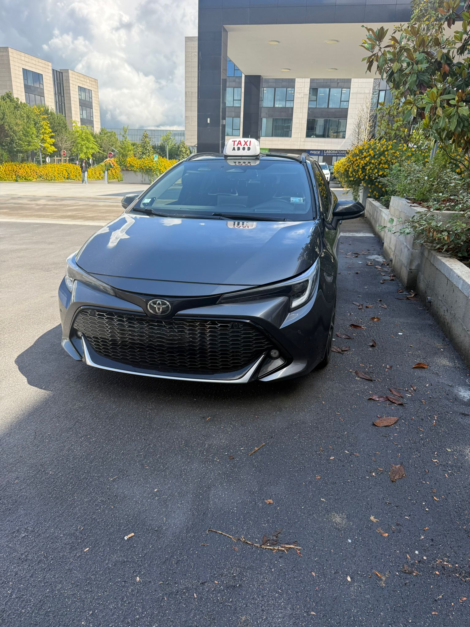 Véhicule AB Taxi Service